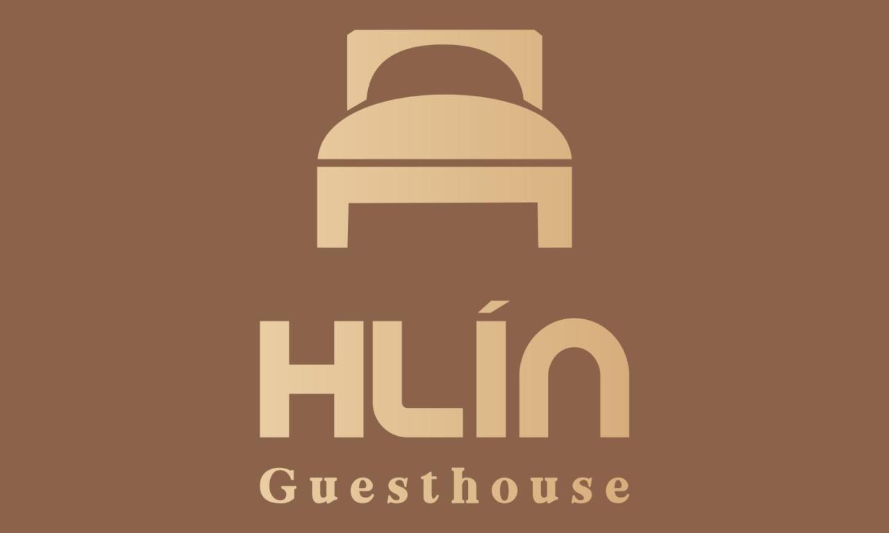 Hlin Guesthouse Вармахлид Экстерьер фото